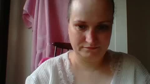 Melisa online show from March 11, 2025, 2:51 pm
