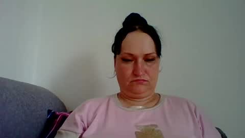 Snapshot of _squirty_pussyyy_ chatting on July 16, 2026, 10:21 am Melisa online show from July 16, 2026, 10:21 am