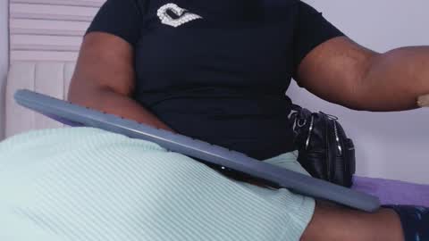 susy online show from February 10, 2026, 2:59 am