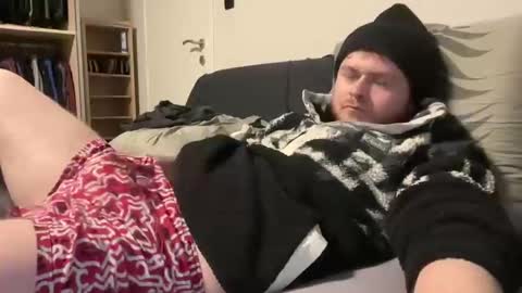 _stevie___ online show from February 1, 2025, 4:54 pm