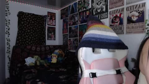 Snapshot of _succubowie_ chatting on September 26, 2025, 10:47 pm Succubowie online show from September 26, 2025, 10:47 pm