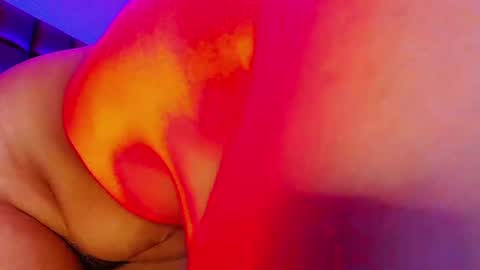 Snapshot of _sweet_kuromi chatting on December 18, 2024, 10:30 am Kuromi online show from December 18, 2024, 10:30 am