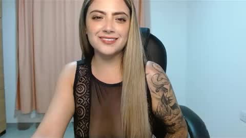 Snapshot of _sweet_rachel chatting on February 5, 2025, 3:02 am Rachel online show from February 5, 2025, 3:02 am