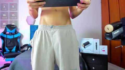 Taylor online show from September 24, 2025, 9:18 pm