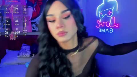 tiffany online show from April 15, 2026, 6:53 am