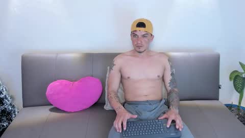 Tommy and Grace online show from December 5, 2025, 3:48 am