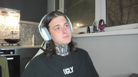 _torfin_ online show from February 22, 2025, 4:30 pm