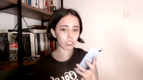 luna online show from March 4, 2025, 3:55 am