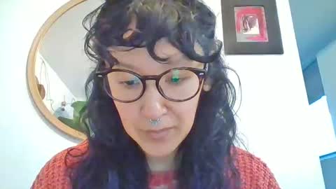 _tutti_frutti_ online show from December 17, 2025, 11:00 pm