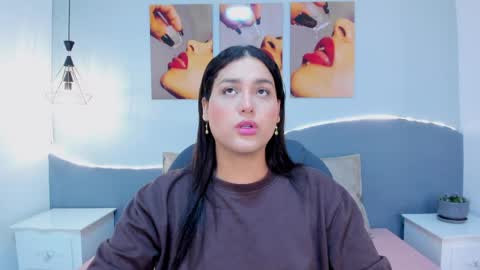 _valerycooper online show from May 2, 2026, 11:48 am