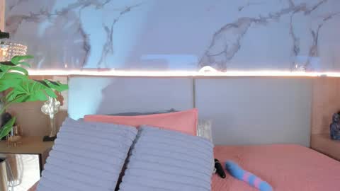 Valery online show from February 17, 2026, 3:36 am