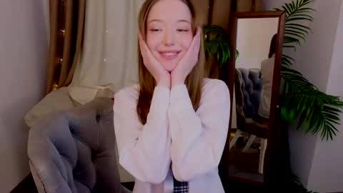 Snapshot of _violet_mills_ chatting on February 21, 2025, 3:12 am Violet online show from February 21, 2025, 3:12 am