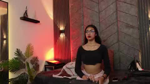   online show from April 18, 2026, 7:40 pm