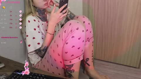 Alis online show from February 2, 2025, 8:41 pm