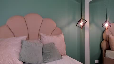  Vix  online show from December 16, 2024, 10:40 am