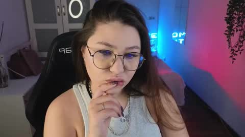 Snapshot of _wendy_evans_ chatting on February 2, 2025, 1:41 pm Wendy online show from February 2, 2025, 1:41 pm