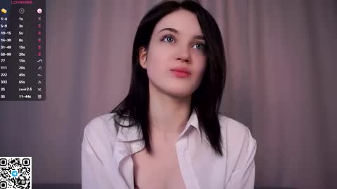 Anna online show from September 19, 2025, 5:53 am