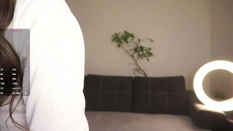 Anna online show from March 29, 2026, 6:41 pm