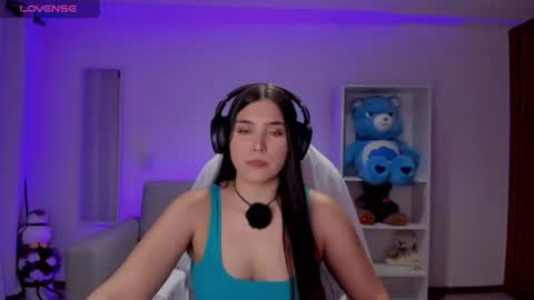 Snapshot of _wtdreamgirl chatting on July 4, 2026, 2:40 am Luisa online show from July 4, 2026, 2:40 am