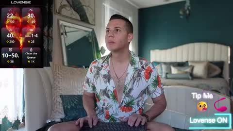 Sebastian online show from November 17, 2025, 5:30 pm