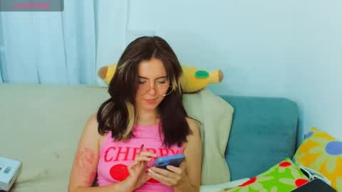 Snapshot of _yourcherrybomb chatting on January 23, 2025, 7:22 am _yourcherrybomb online show from January 23, 2025, 7:22 am