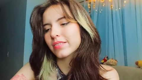 Snapshot of _yourcherrybomb chatting on February 9, 2025, 5:29 am _yourcherrybomb online show from February 9, 2025, 5:29 am
