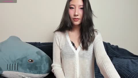 Mia online show from January 30, 2025, 11:24 pm