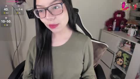 _zathara_ online show from April 27, 2026, 2:53 am