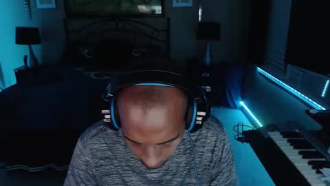 a4orce online show from October 11, 2025, 1:49 am