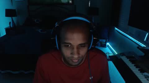 a4orce online show from October 19, 2025, 11:16 pm