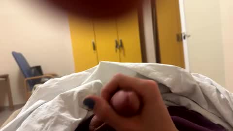 a_c6t online show from December 14, 2025, 3:01 am