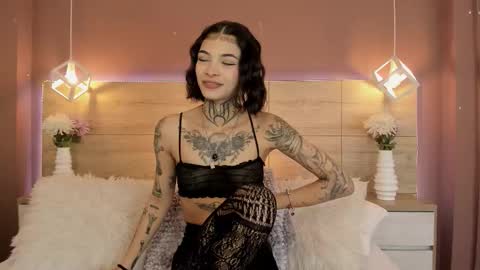 Luni  online show from November 21, 2025, 2:27 pm