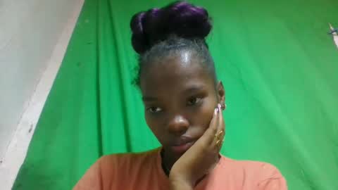 Snapshot of aadienne chatting on May 11, 2026, 2:45 pm aadienne online show from May 11, 2026, 2:45 pm