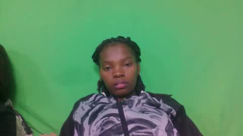 Snapshot of aadienne chatting on May 16, 2026, 11:14 pm aadienne online show from May 16, 2026, 11:14 pm