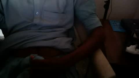 Snapshot of aakhan804 chatting on April 30, 2026, 12:00 pm aakhan804 online show from April 30, 2026, 12:00 pm