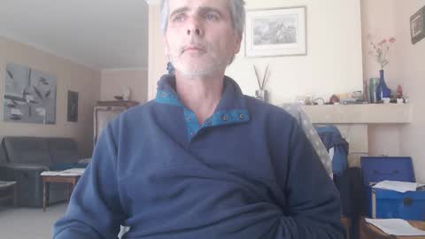 Aalex1717 online show from April 1, 2026, 12:28 pm