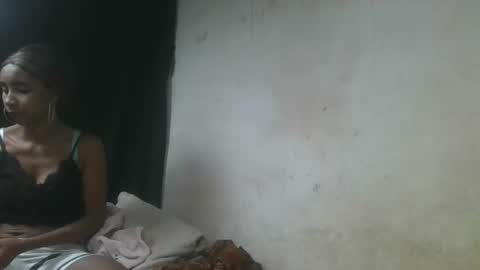 Snapshot of aangelinee chatting on October 19, 2025, 10:16 am aangelinee online show from October 19, 2025, 10:16 am