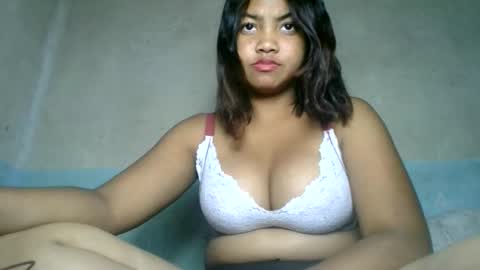 Snapshot of aariciah chatting on March 5, 2026, 7:59 am aariciah online show from March 5, 2026, 7:59 am