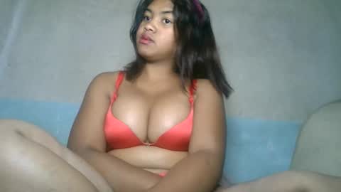 Snapshot of aariciah chatting on April 10, 2026, 9:25 am aariciah online show from April 10, 2026, 9:25 am