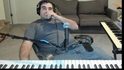 Aaron online show from April 13, 2026, 10:48 pm