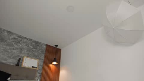 Aaron Ezequiel online show from January 7, 2025, 2:19 pm