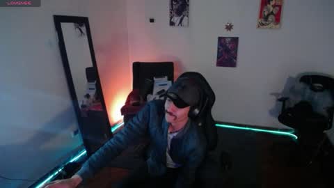 aaron_malikk online show from June 7, 2026, 2:27 am