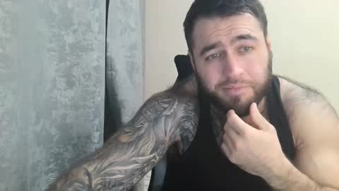 Davin tayl online show from November 2, 2025, 5:04 pm