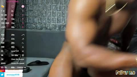 Aaron online show from October 22, 2025, 2:34 am