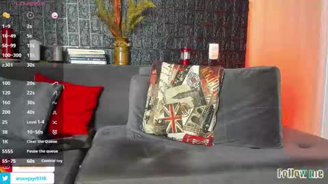 Snapshot of aaron_st chatting on March 10, 2026, 2:16 am Aaron online show from March 10, 2026, 2:16 am