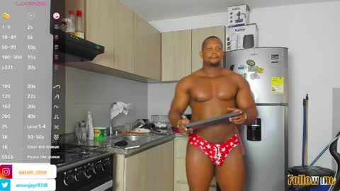 Snapshot of aaron_st chatting on April 15, 2026, 2:46 pm Aaron online show from April 15, 2026, 2:46 pm