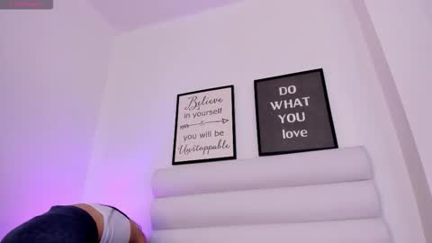 abbey_walker online show from February 22, 2026, 11:20 am