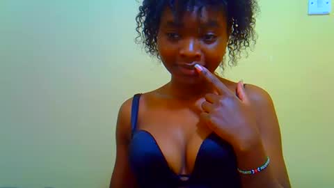 abbiehh online show from April 25, 2026, 11:13 am