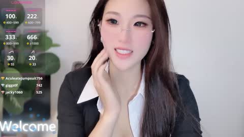 Snapshot of abby_chuchu chatting on December 27, 2024, 10:01 am CN-ChuChu online show from December 27, 2024, 10:01 am