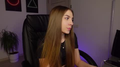 ABBY LAKER online show from February 25, 2025, 7:36 pm